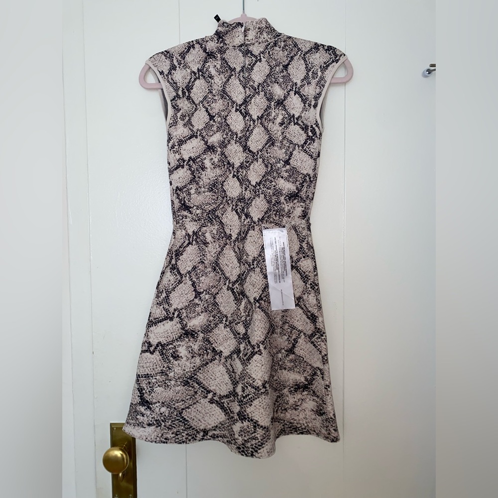 BCBGMAXAZRIA BRAND NEW snake print dress